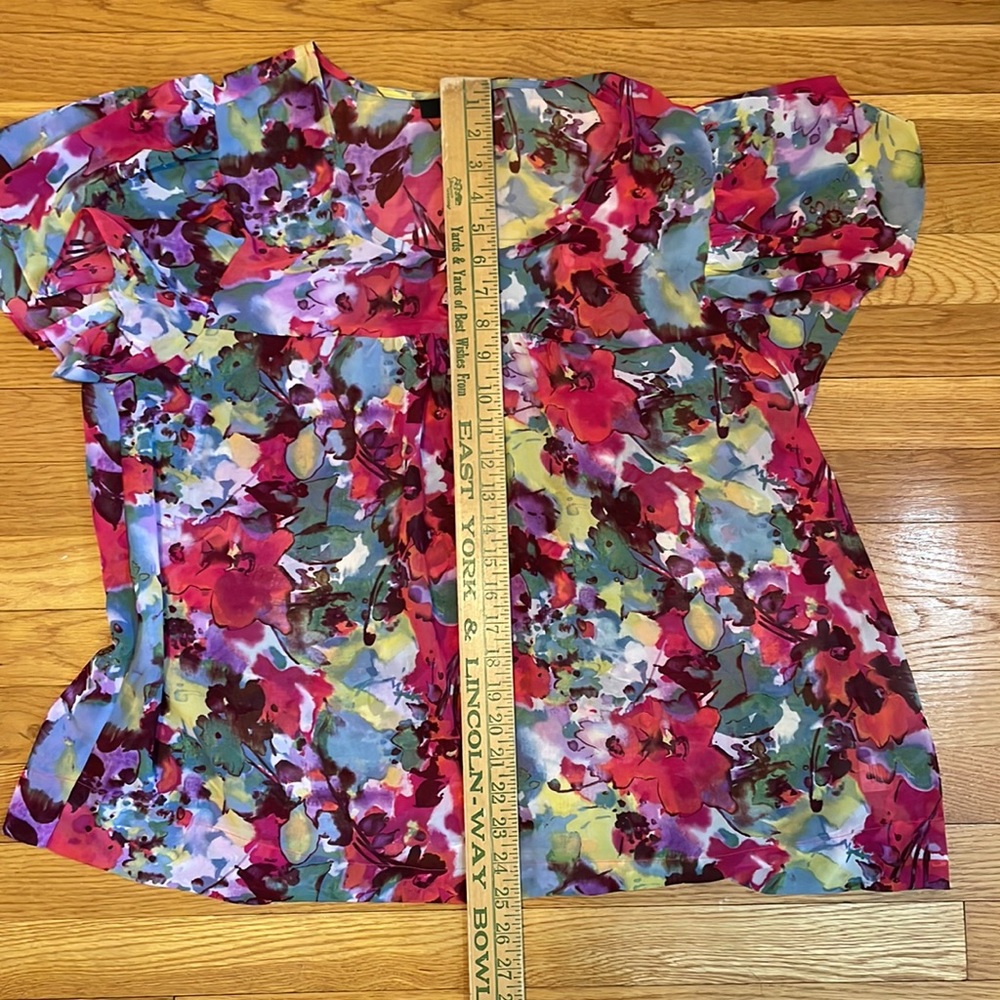 a.n.a. Womens XL Sheer Blouse Flutter Sleeve Abstract Floral Design - Picture 7 of 9